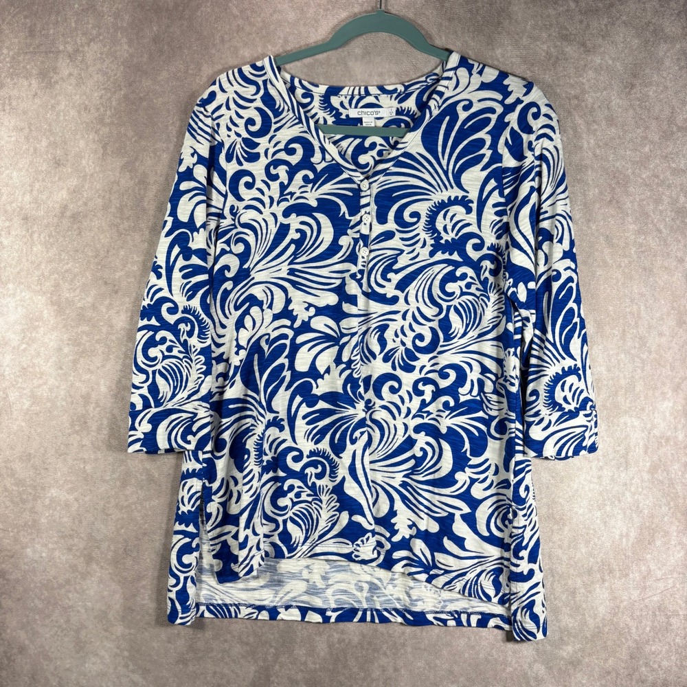 Chicos Top Women Size 1 M Blue White Scroll Henley 3/4 Sleeve Cotton Modal Blend